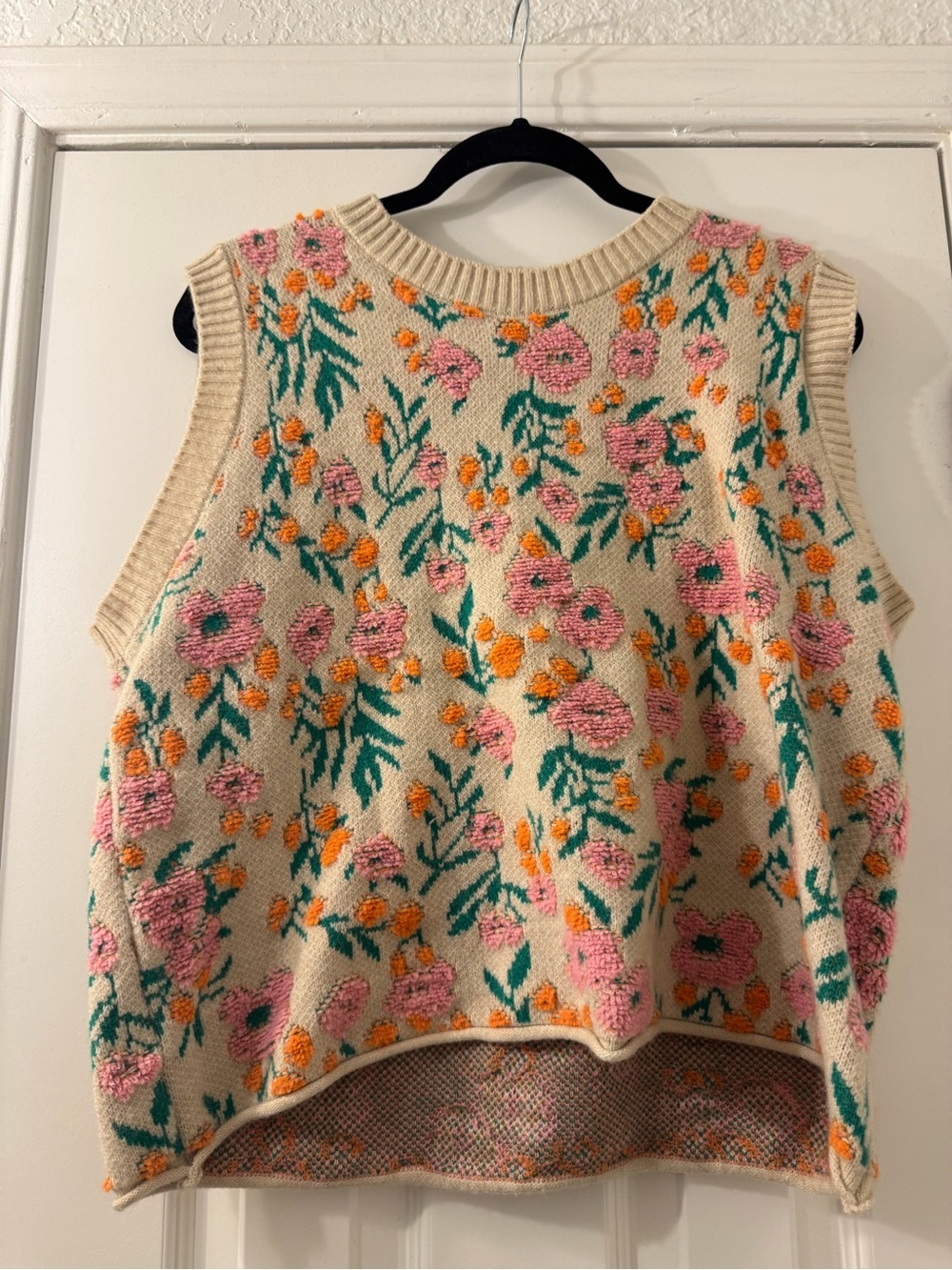 Amazon Cream Floral Knit Sleeveless Sweater Vest with Pink & Orange Flowers